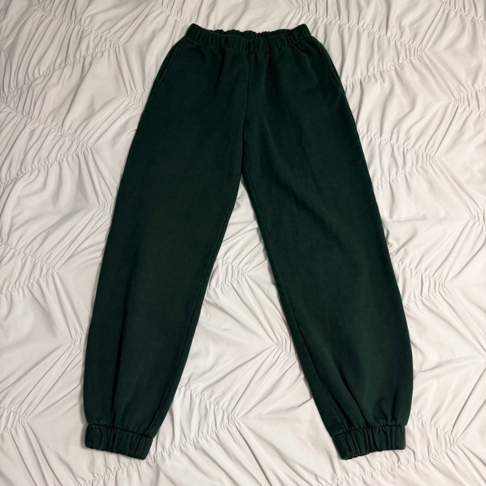 Brandy Melville Jogger Sweatpants Forest Green‎ Fleece Lined Cuffed Hem One Size